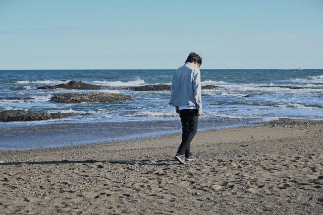 黙る男性のシンボル