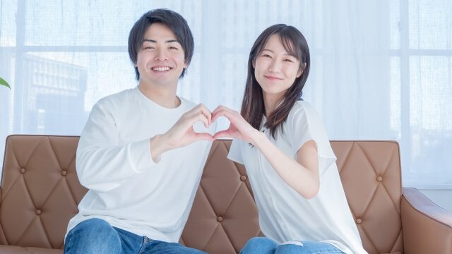 愛し合う夫婦